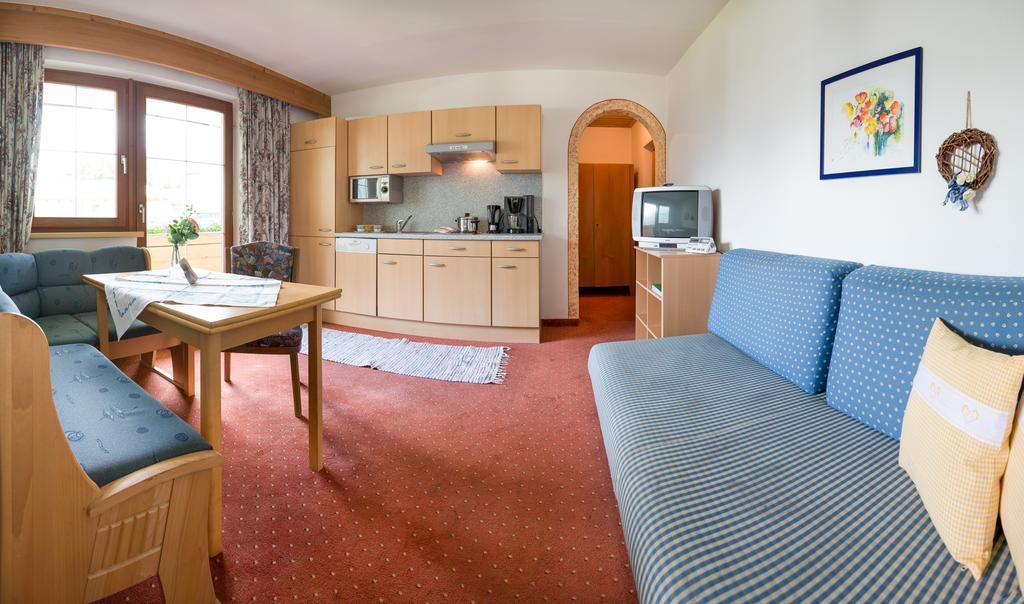 Pension Grubenhof Fulpmes Habitación foto